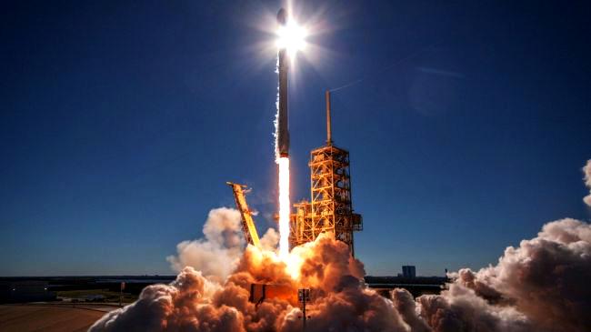 spacex发射最新消息,全面实施数据策略_升级版73.73.51