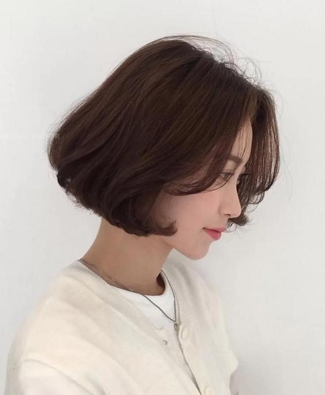 烫发女生推荐最新,市场趋势方案实施_轻量版93.82.59